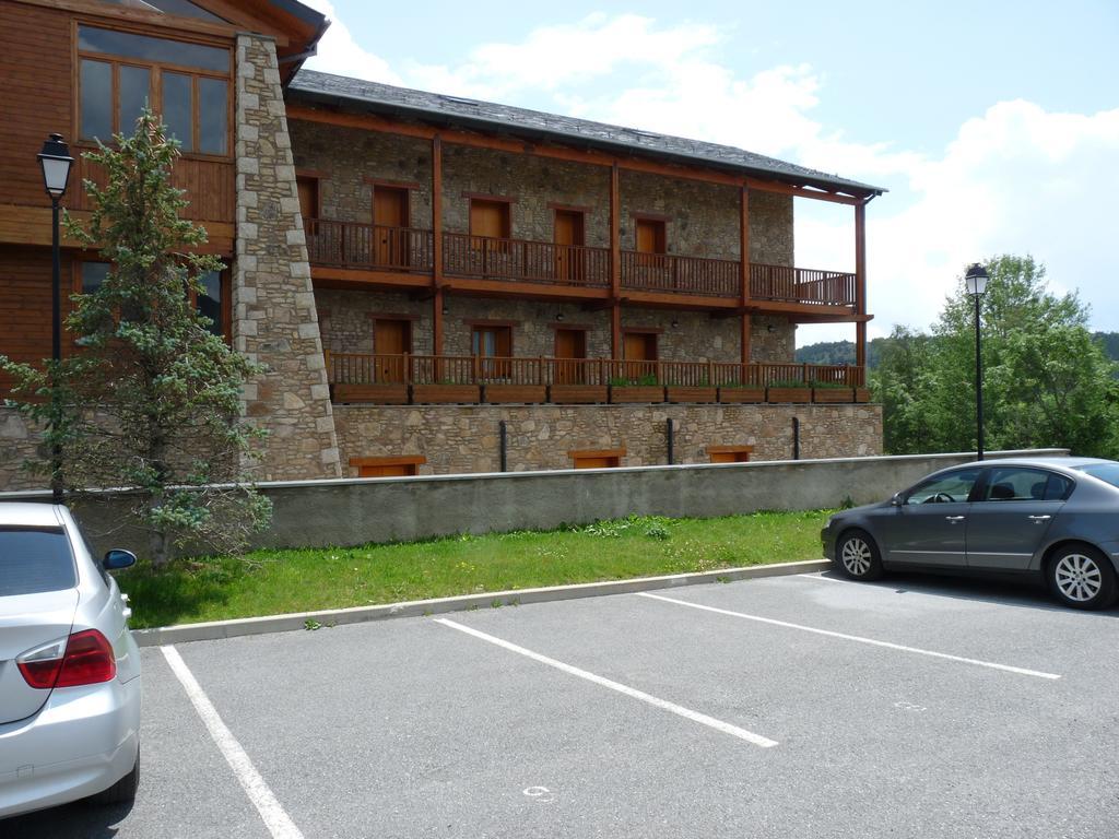 Font Romeu Via Apartment Ruang foto
