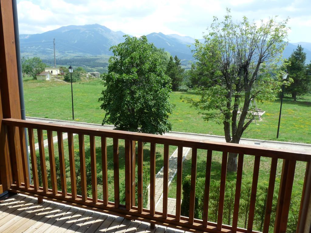 Font Romeu Via Apartment Ruang foto